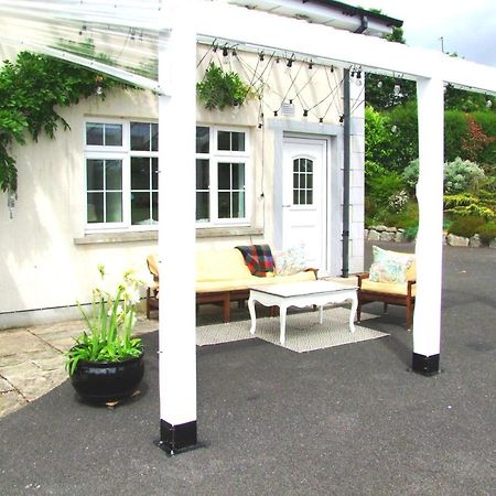Wonderful Setting Farmhouse Apartment Wicklow Exterior photo